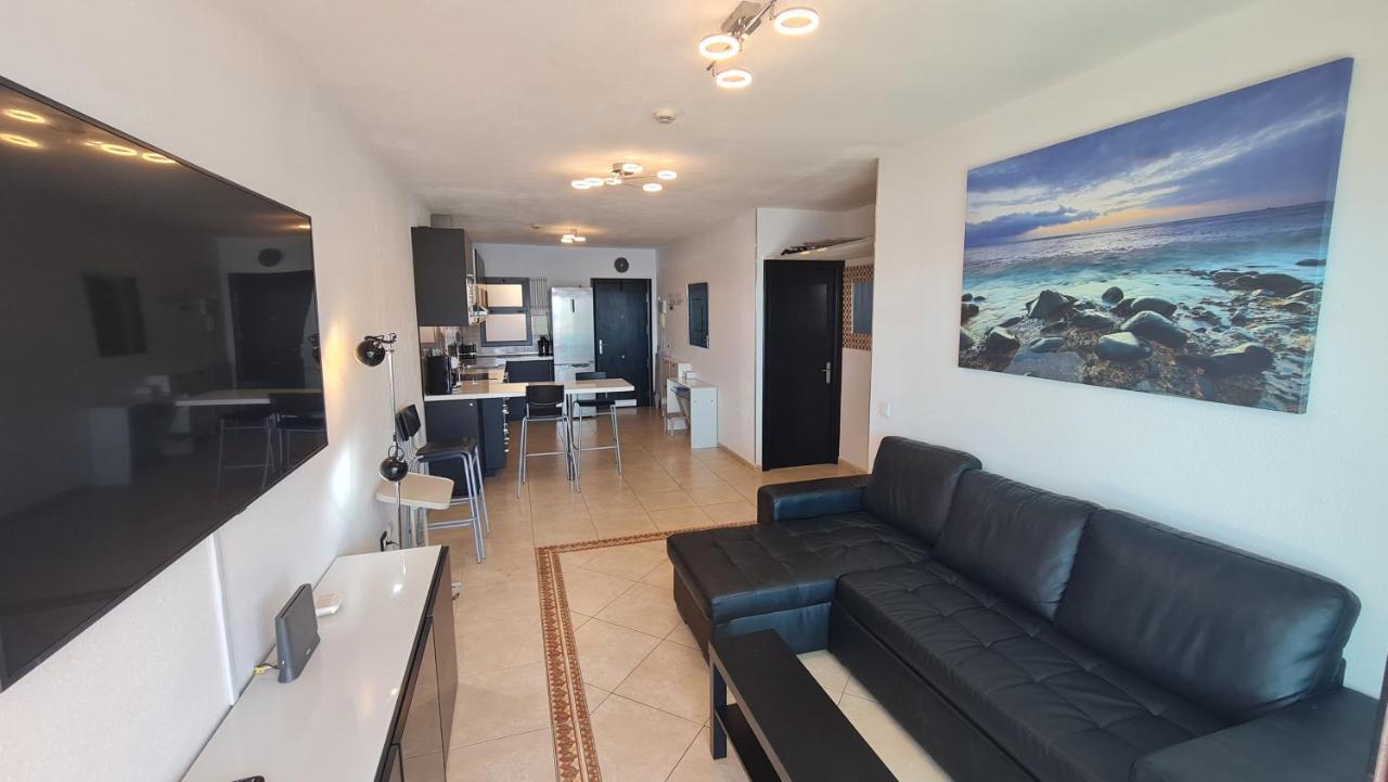 Deluxe 3 Rooms74M2,2Air Condit 2Tv Seaview On Amadores,2 Heatpools, Parking, 600 Mb,Dishwasher,2Lift,,3 Beaches プラヤ・デル・クーラ エクステリア 写真