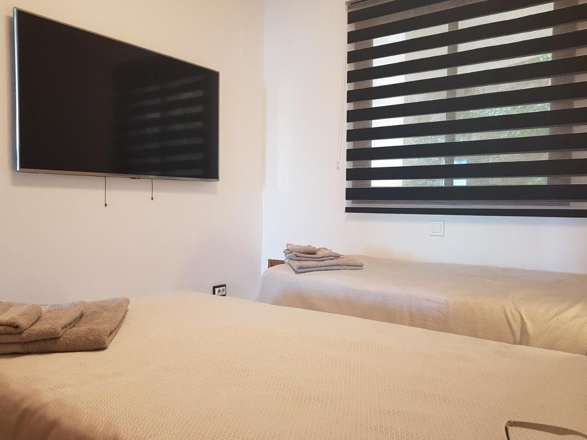 Deluxe 3 Rooms74M2,2Air Condit 2Tv Seaview On Amadores,2 Heatpools, Parking, 600 Mb,Dishwasher,2Lift,,3 Beaches プラヤ・デル・クーラ エクステリア 写真